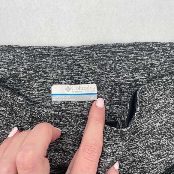 COLUMBIA Women’s Heathered Grey Athletic Leggings size: Small - Picture 4 of 7